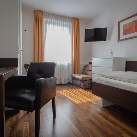 Hotel Goldene Gans 曼海姆 外观 照片
